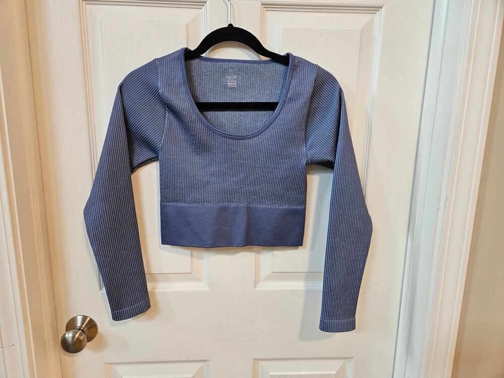 OFFLINE by Aerie Ribbed Long Sleeve Crop Top Blue Womens Medium Athleisure